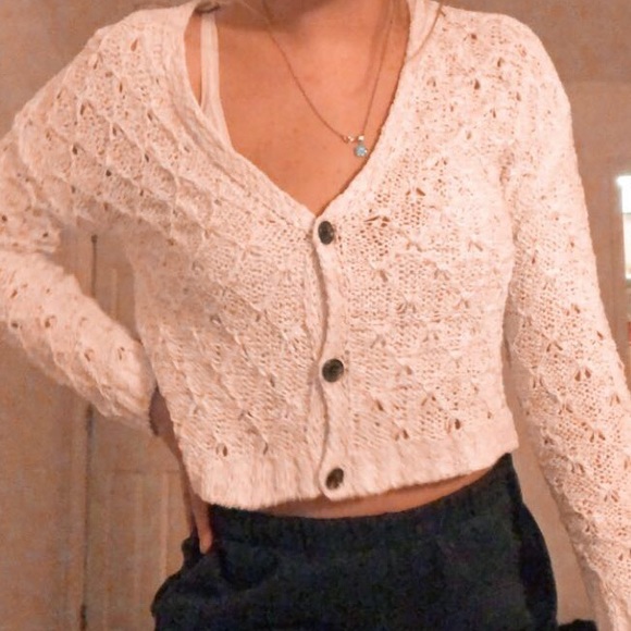 American eagle cardigan! SUPER CUTE! - Picture 1 of 1